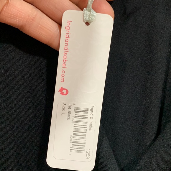 Ingrid & Isabel maternity Dress - Picture 8 of 15